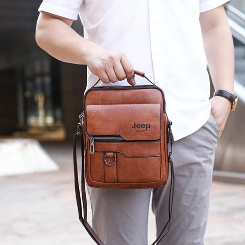 Bolsa Masculina de Couro + Carteira de Couro Brinde